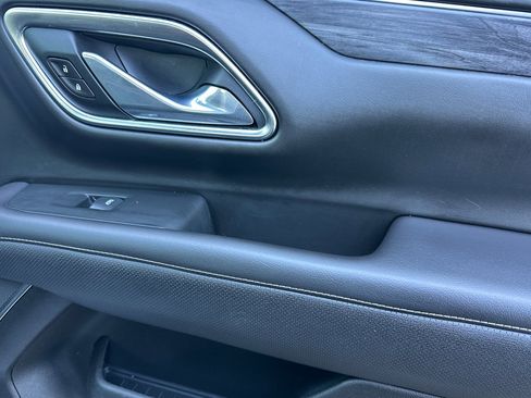 Used 2021 GMC Yukon SLT image 23