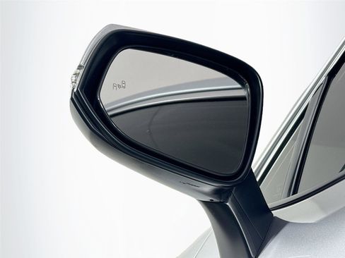 Certified 2019 Toyota RAV4 XLE image 5