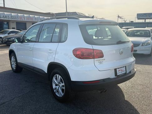 Used 2017 Volkswagen Tiguan S image 5