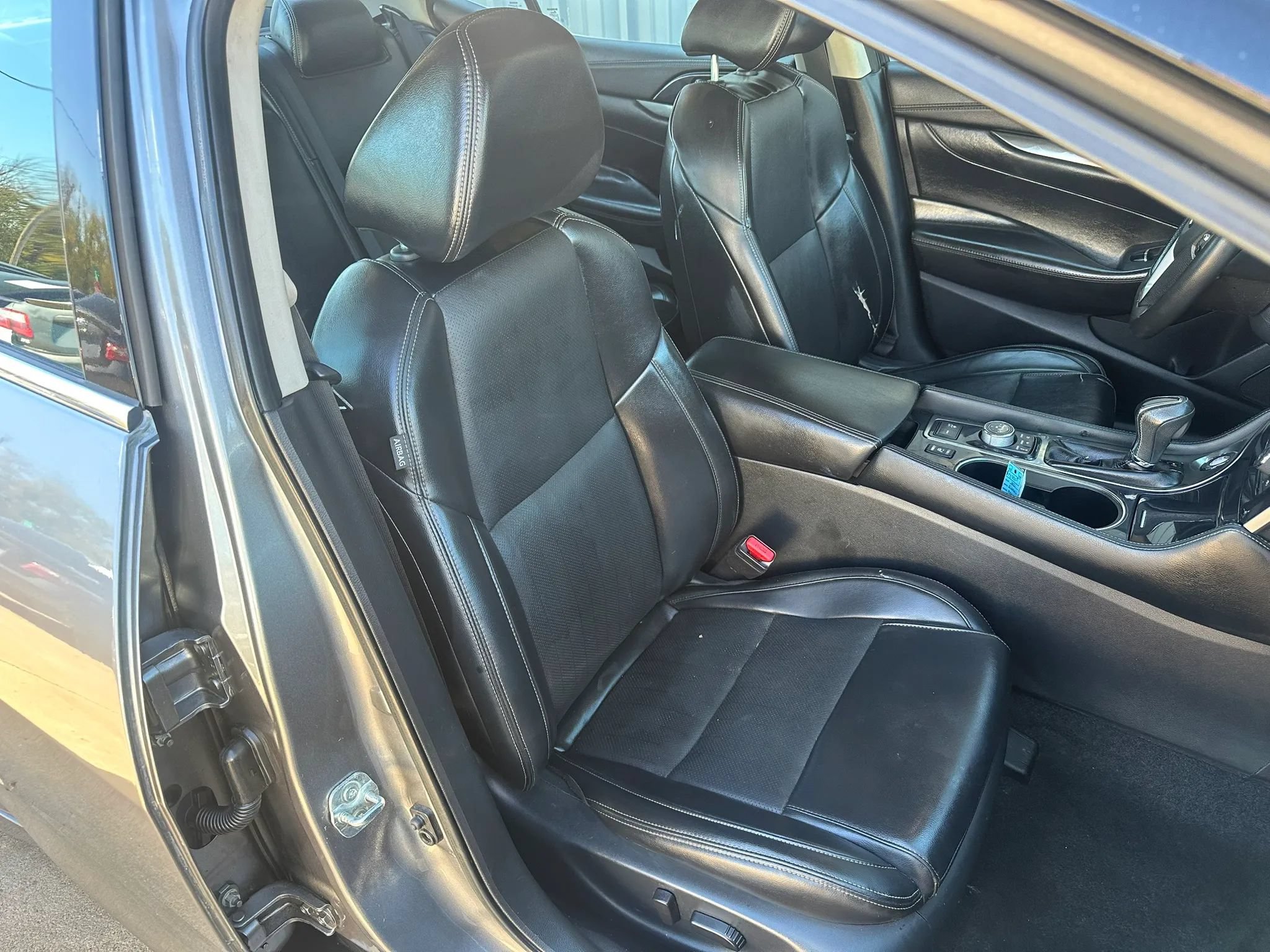 Used 2021 Nissan Maxima 3.5 SV w/ Floor Mat Group FWD image 11