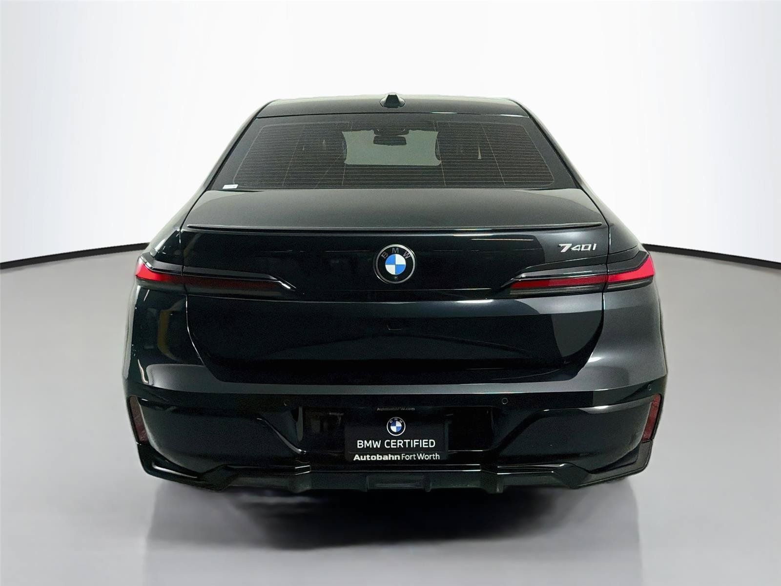 Used 2023 BMW 740i RWD image 6