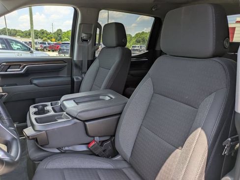 Used 2023 Chevrolet Silverado 1500 LT AWD/4WD image 15