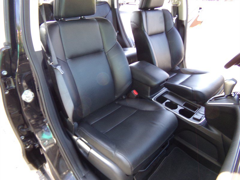 Used 2015 Honda CR-V Touring image 24