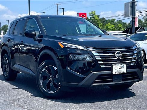 Certified 2026 Nissan Rogue SV AWD/4WD image 33
