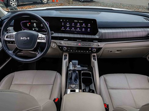Certified 2023 Kia Telluride EX w/ EX Captain's Chair Package image 21