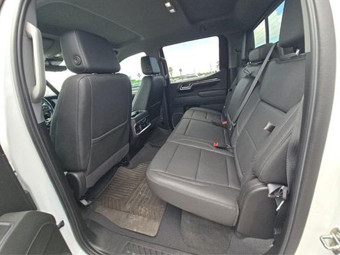Used 2022 Chevrolet Silverado 1500 LTZ w/ Technology Package RWD image 19