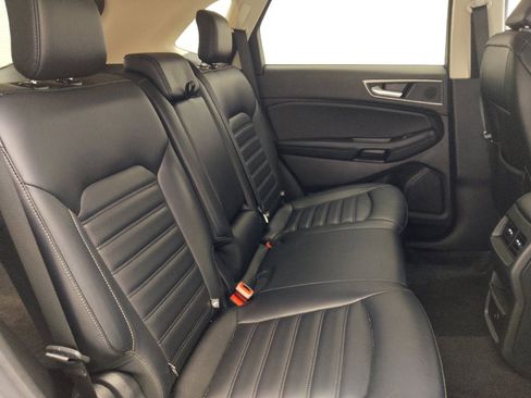 Used 2024 Ford Edge SEL image 19