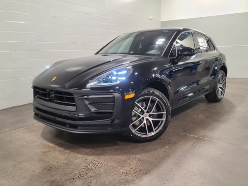 New 2026 Porsche Macan AWD/4WD image 1