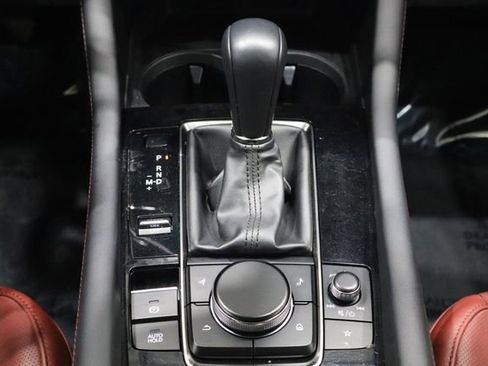Used 2023 MAZDA MAZDA3 s image 39