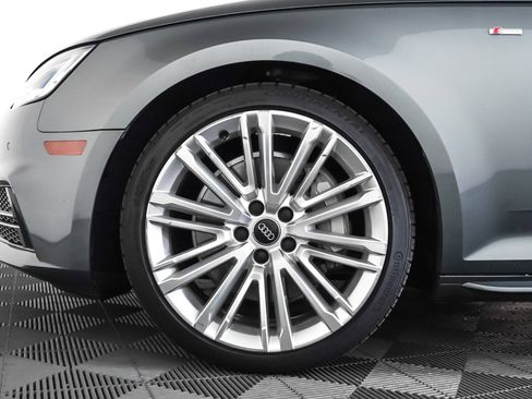 Used 2017 Audi A4 2.0T Premium Plus w/ Premium Plus Package image 4