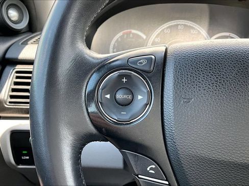 Used 2015 Honda Accord EX-L image 23