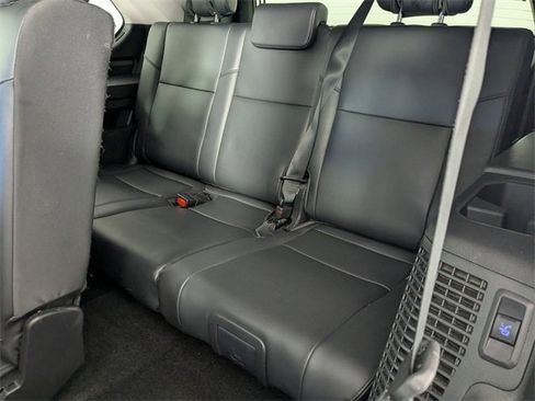 Used 2024 Toyota Sequoia Limited image 28