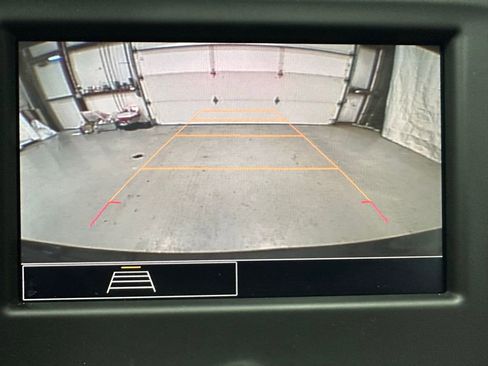 Used 2022 Chevrolet Equinox LT image 32