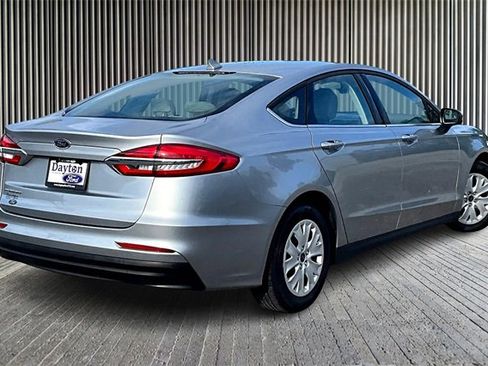 Used 2020 Ford Fusion S image 2