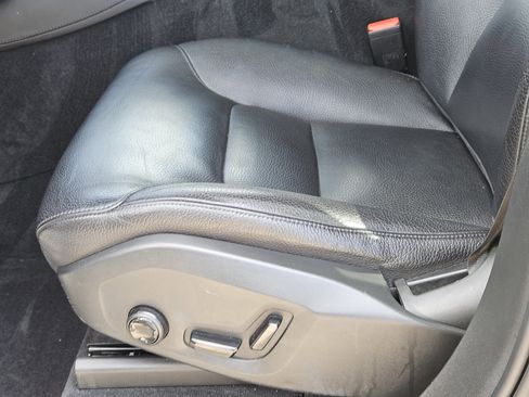 Used 2018 Volvo XC90 T6 Momentum w/ Convenience Package image 35