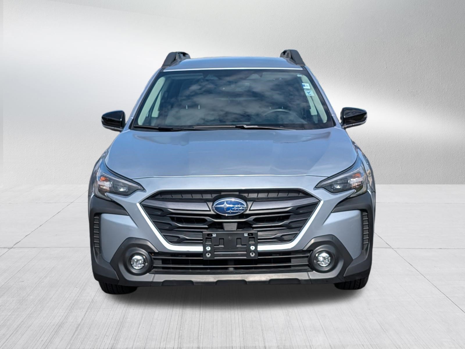 Certified 2025 Subaru Outback Premium AWD/4WD image 2