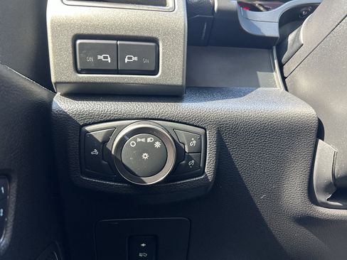 Used 2018 Ford F150 Raptor w/ Equipment Group 802A Luxury AWD/4WD image 26