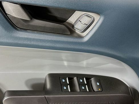 New 2026 Ford Maverick XL image 17