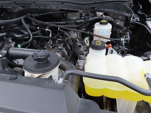 Used 2024 Ford F250 XLT w/ Tremor Off-Road Package image 32