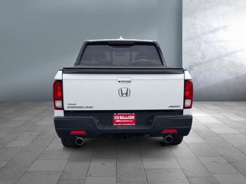 Used 2022 Honda Ridgeline Black Edition image 5