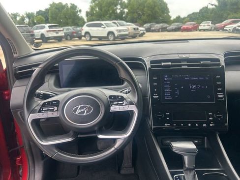 Used 2023 Hyundai Tucson SEL w/ Convenience Package FWD image 11