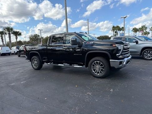 New 2026 Chevrolet Silverado 2500 LTZ w/ LTZ Convenience Package image 17