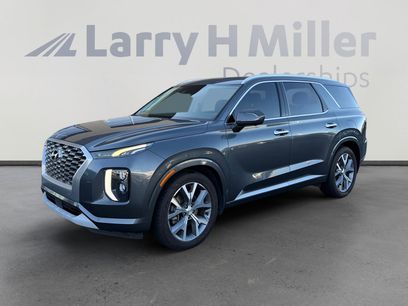 Used 2021 Hyundai Palisade Limited w/ Cargo Package