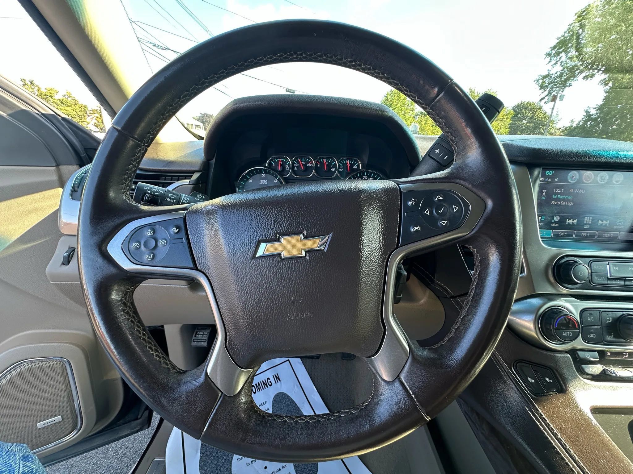 Used 2019 Chevrolet Suburban LT AWD/4WD image 23