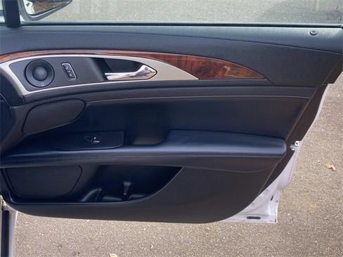 Used 2017 Lincoln MKZ Select w/ Select Plus Package image 33