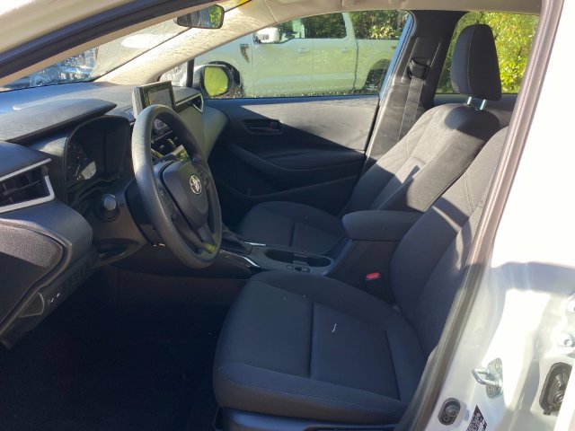 Used 2023 Toyota Corolla LE FWD image 11