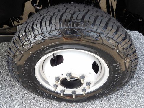 Used 2023 Ford F350 XLT AWD/4WD image 48