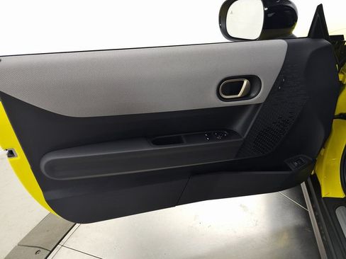 Used 2025 MINI Cooper S FWD image 9