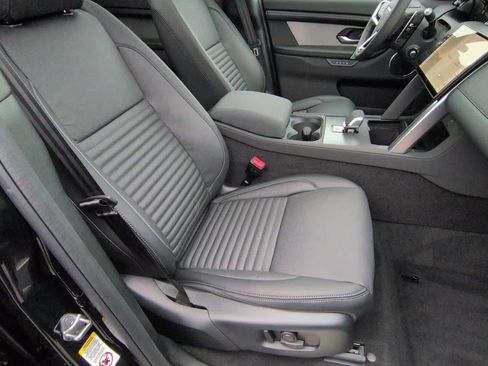 New 2026 Land Rover Discovery Sport Landmark image 23