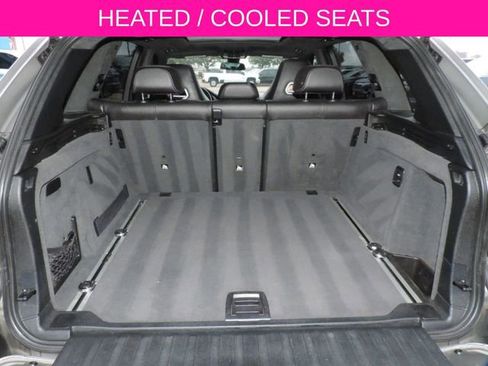 Used 2016 BMW X5 M image 13