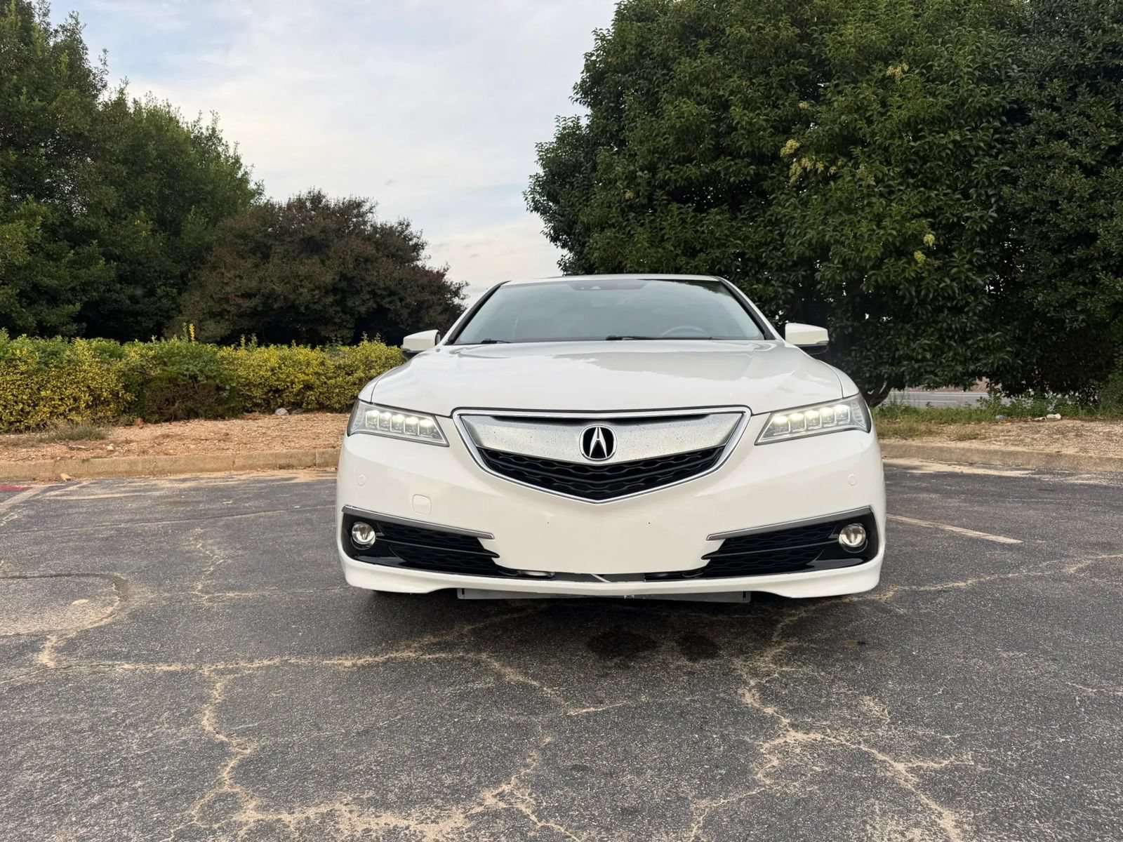 Used 2016 Acura TLX w/ Advance Package AWD/4WD image 2
