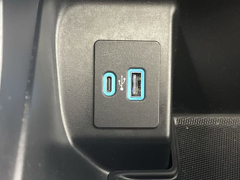 Used 2022 Ford F150 XLT w/ Equipment Group 302A High image 21