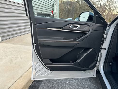 New 2026 Ford Explorer Tremor image 26