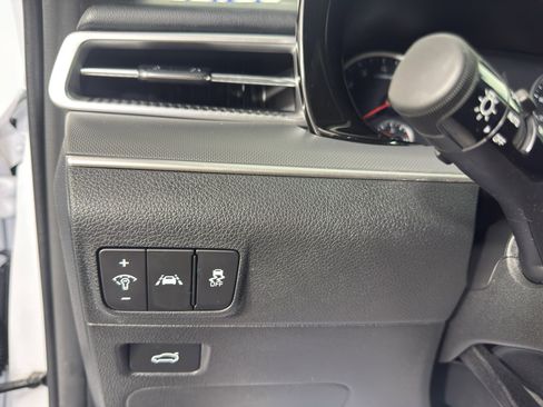Used 2024 Kia K5 GT-Line w/ GT-Line Premium Package FWD image 17