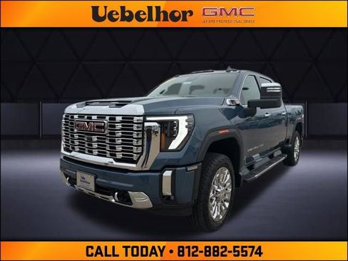 New 2026 GMC Sierra 2500 Denali w/ Technology Package AWD/4WD image 15