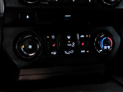 Used 2018 Ford F150 XLT w/ Equipment Group 302A Luxury image 30