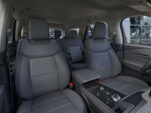 New 2026 Ford Explorer Active AWD/4WD image 10