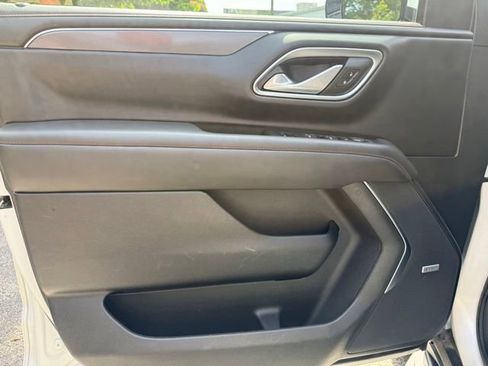 Used 2021 Chevrolet Tahoe RST AWD/4WD image 10