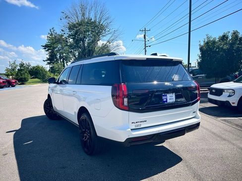 New 2026 Ford Expedition Max Platinum w/ Stealth Performance Package AWD/4WD image 4