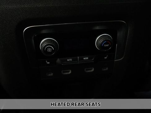 Used 2024 Chevrolet Suburban High Country w/ Advanced Technology Package AWD/4WD image 11