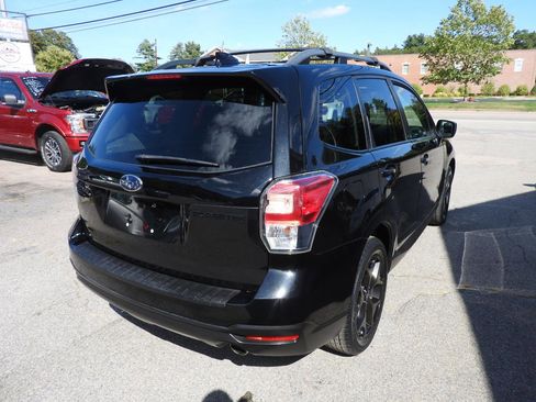 Used 2018 Subaru Forester 2.5i Premium w/ Popular Package #2A AWD/4WD image 3