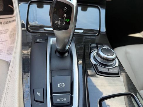 Used 2011 BMW 535i Sedan RWD image 7