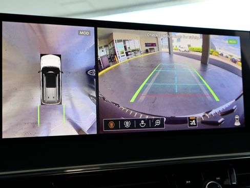 Used 2026 INFINITI QX80 4WD image 29