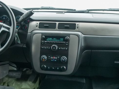 Used 2012 Chevrolet Tahoe 4WD image 12