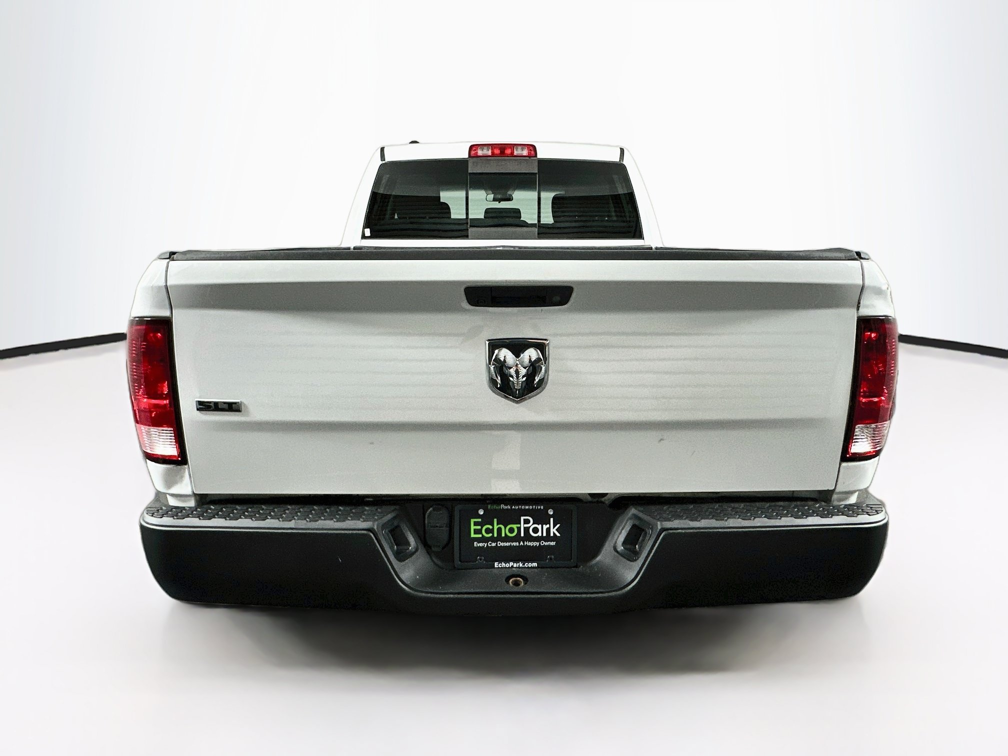 Used 2018 RAM 1500 Classic SLT RWD image 7