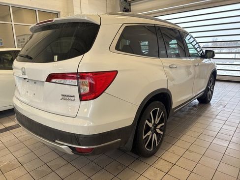Used 2022 Honda Pilot Touring image 4